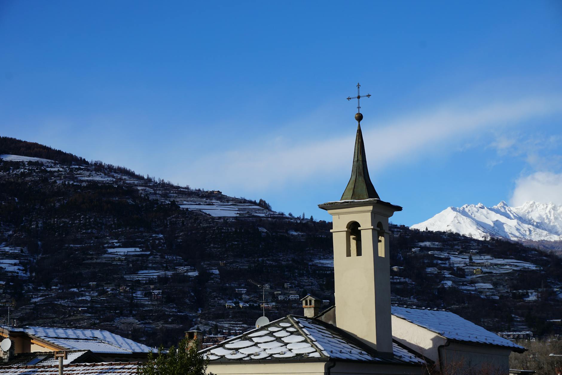 Valle d’Aosta, tra Giro d’Italia, castelli e terme: gli eventi di maggio